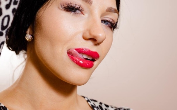 舌头肿大是怎么回事？舌头肿大是得了什么病？[图]