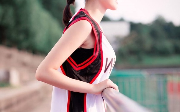 乳房发育不好是什么原因？乳房发育不好怎么改善？(1)