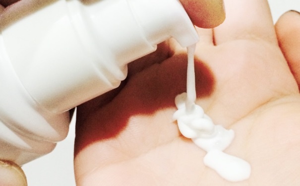 什么是身体乳？身体乳和沐浴乳的区别是什么？(1)