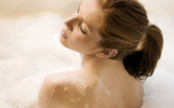 毛囊炎该怎么洗澡？毛囊炎洗澡有哪些注意事项？[图]