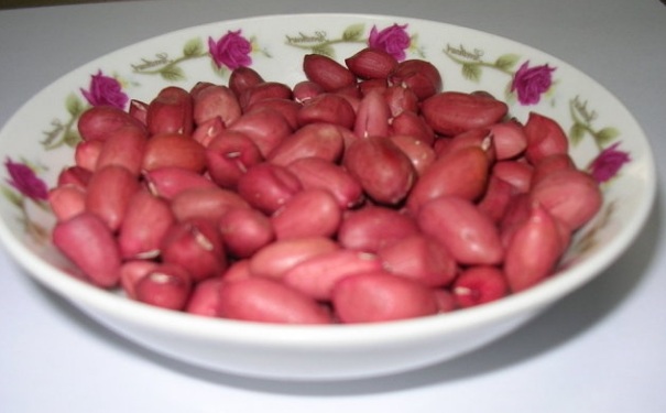 胆固醇高可以吃花生吗？胆固醇高吃花生米好吗？(1)