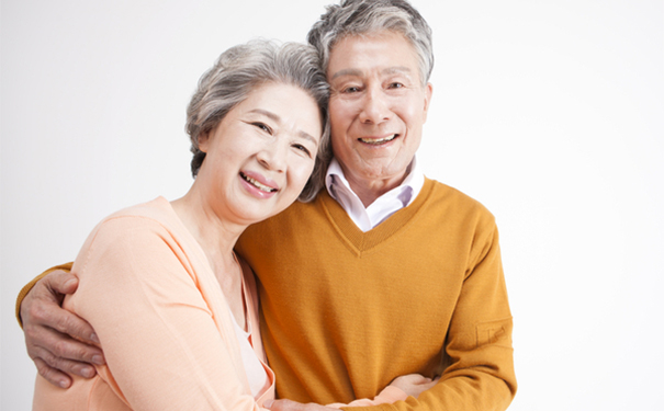 容易腰痛闪到腰是什么原因？容易腰痛怎么鉴定疾病？(1)