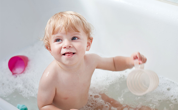 皮炎湿疹患者在日常生活中应该注意些什么？(1)