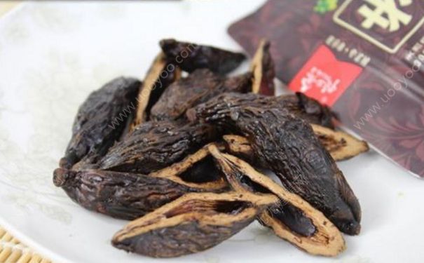 吃槟榔的危害具体有哪些？吃槟榔会有哪些好处和坏处？(1)