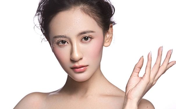 什么眼影适合裸妆？什么眼影好看？(3)