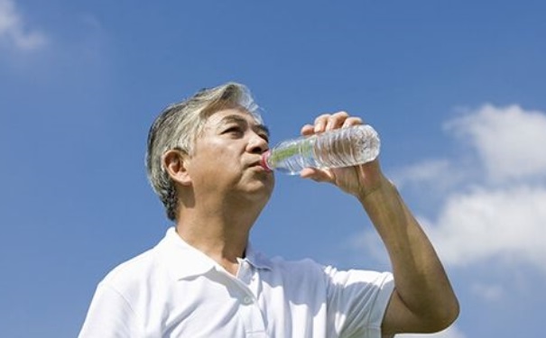 脑动脉硬化有什么症状吗？老人怎么看有没有脑动脉硬化？(1)