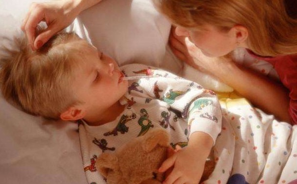 出一身汗真的能退烧吗？发烧时应该怎么做？(1)