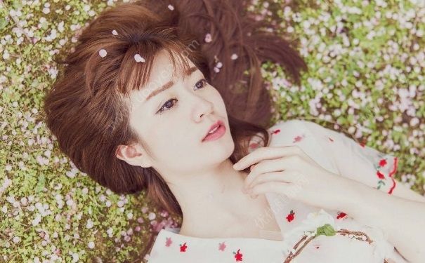 13岁可以女生接吻吗？13岁女生接吻会怎么样？(3)