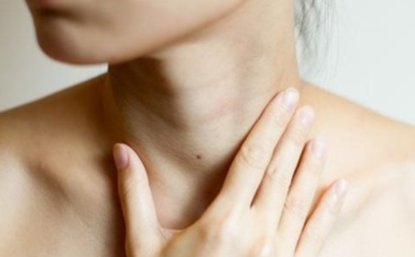 喉咙痛是发炎了吗？喉咙痛是什么原因导致的？(1)