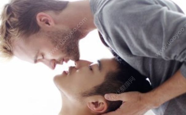 男同艾滋病感染率升高的原因有哪些？为什么男同易感染艾滋病？(1)