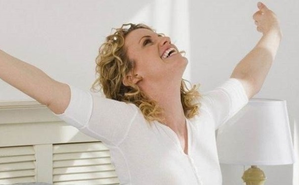 早晨脸部水肿怎么办？引起水肿的原因有哪些？(1)