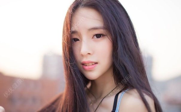 14岁可以接吻吗？14岁女生接吻会怎么样？(4)