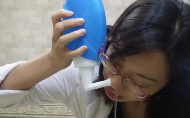 盐水洗鼻多久见效？盐水洗鼻多久会好？(1)