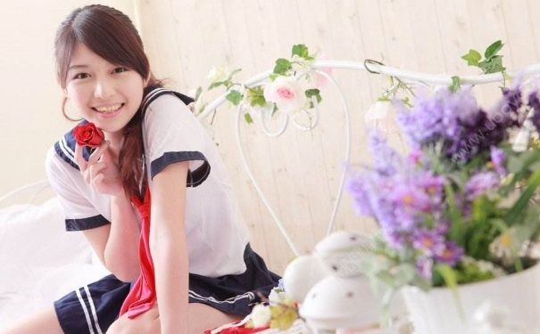 14岁可以接吻吗？14岁女生接吻会怎么样？(1)
