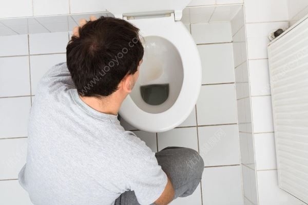 半夜吐酸水喝茶有用吗？吐酸水怎么调理？(1)