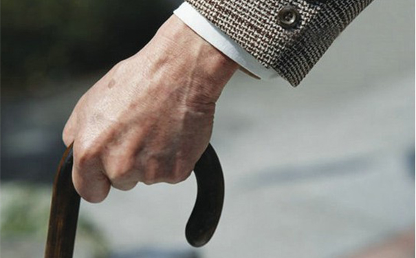 退休老人如何远离抑郁症？退休老人怎么预防抑郁症？(1)