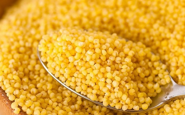 睡眠不好吃什么食物缓解？改善睡眠的食物有哪些？[图]