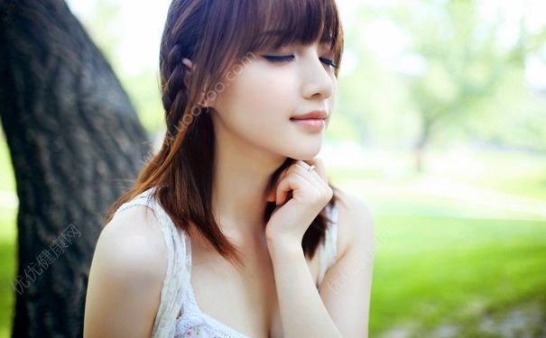 眼周长痘痘是什么原因？眼周长痘痘怎么办？(2)