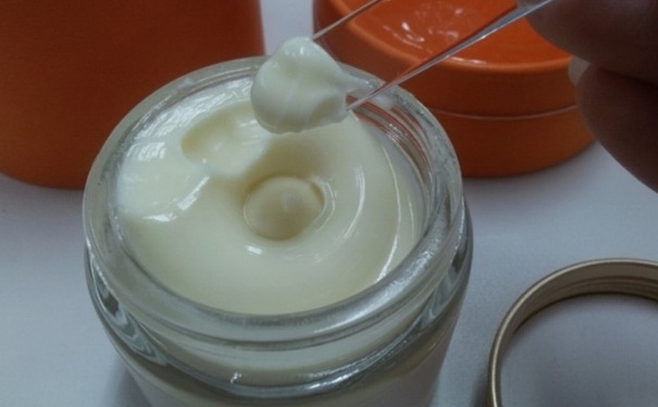 马油孕妇能用吗？孕妇可以用马油吗？(1)