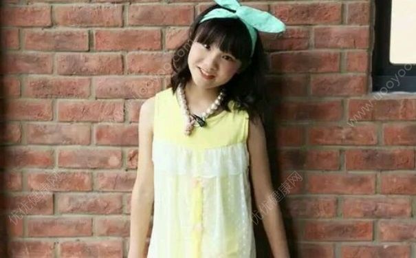 处女的下面是黑的正常吗？处女的下面黑黑的怎么回事？[