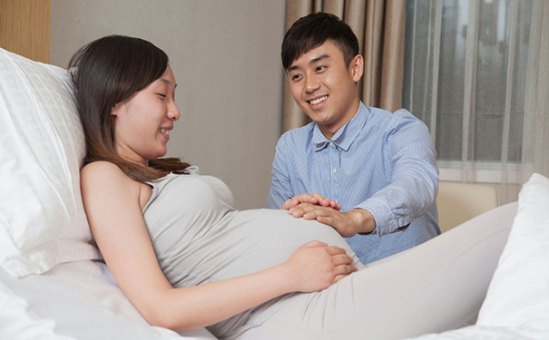 自然分娩有多痛？怎么减少自然分娩的痛苦？(1)
