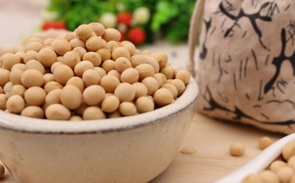 吃什么可以预防冠心病？预防冠心病吃什么食物好？(1)