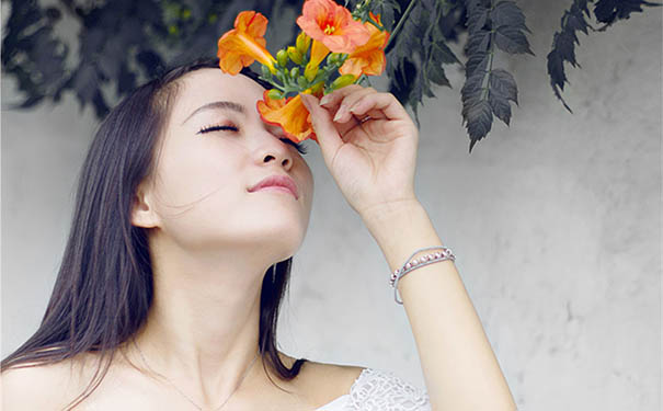 心脏非贯穿性损伤是怎么回事？心脏非贯穿性损伤该怎么