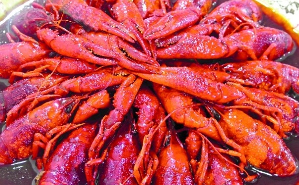 哺乳期喂奶可以吃虾吗？哺乳吃虾的好处有哪些？(1)