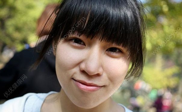 女人眼袋重怎么办？女人眼袋重怎么办才好？(1)