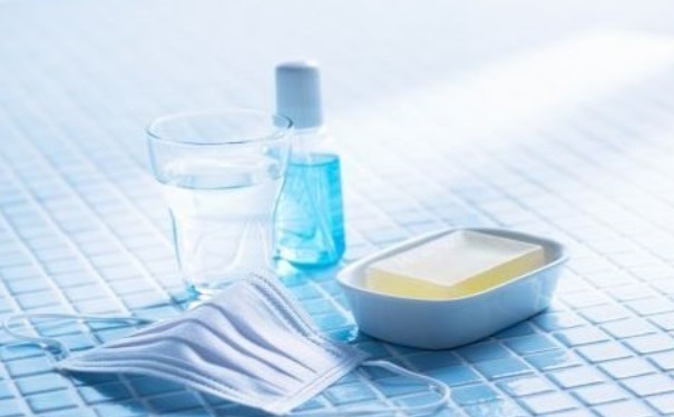 漱口水的作用是什么？漱口水使用方法[图]