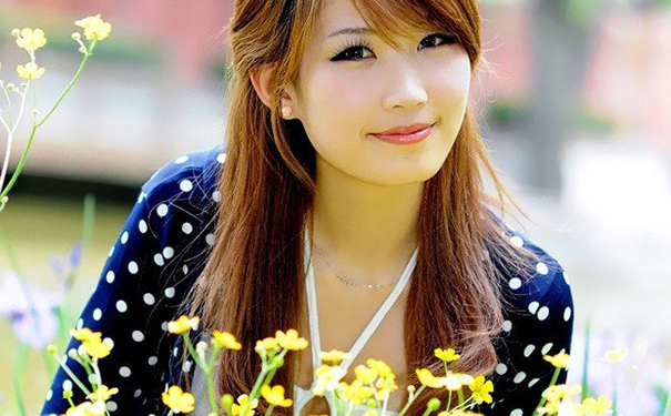 白带过多怎么缓解？白带多吃什么调理？(1)