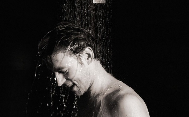 冬天洗澡要注意什么？冬天洗澡有什么讲究？(1)