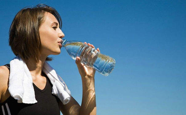 慢性腹泻应该注意什么？慢性腹泻可以吃这些[图]