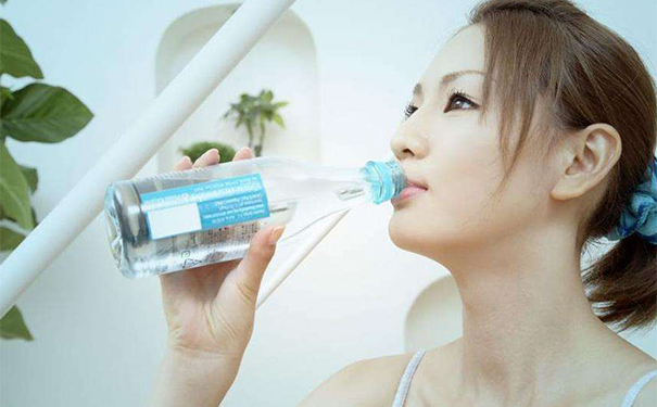 过敏性鼻炎怎么治疗？过敏性鼻炎有哪些治疗方法？(1)