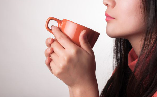 喉咙有痰有哪些偏方可以治疗？有哪些止咳化痰的偏方药