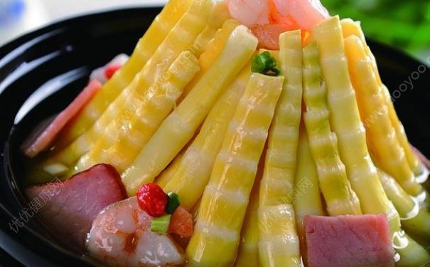 月经暗紫色血块多是怎么回事？月经暗紫色血块多如何调理？(1)