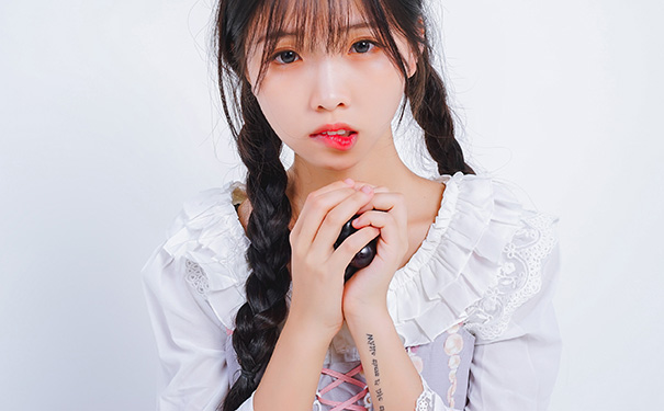 乳房发育不良是什么意思？乳房发育不良怎么治疗？(1)