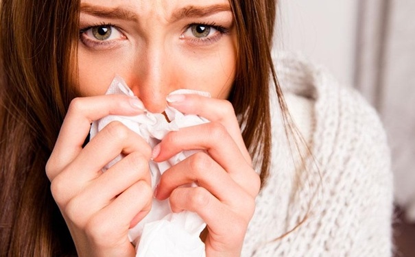 打喷嚏咳嗽怎么办？感冒咳嗽打喷嚏怎么办？[图]