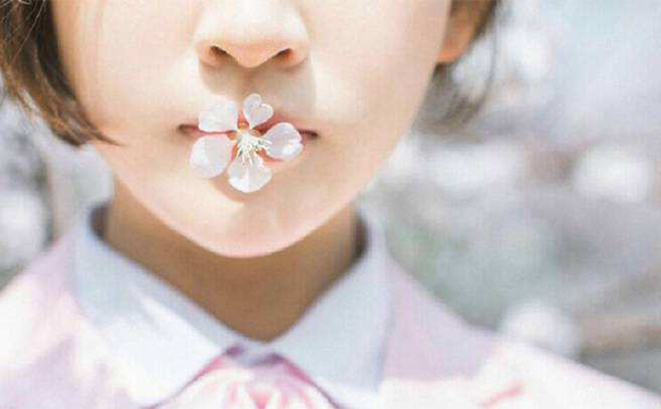 女生青春期发育有哪些特点？青春期女孩有哪些性发育特点？(1)