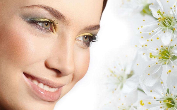 冷光牙齿美白是什么？冷光牙齿美白优点[图]