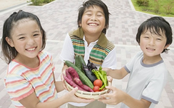 孩子长不高的原因有哪些？影响孩子长个的因素(1)