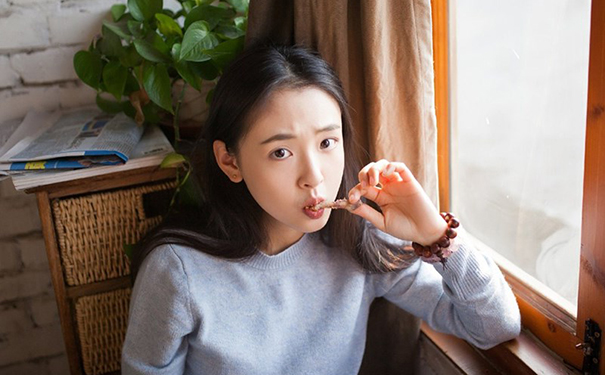 女性经期可以穿塑身衣吗？经期穿紧身衣有什么危害？(1)