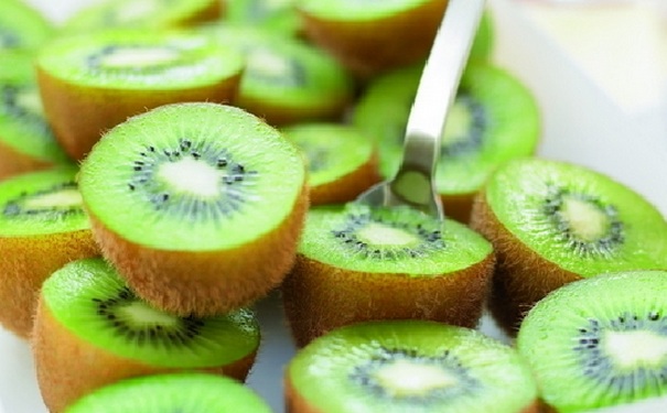 孕妇吃猕猴桃对胎儿好不好？吃猕猴桃对胎儿有哪些好处