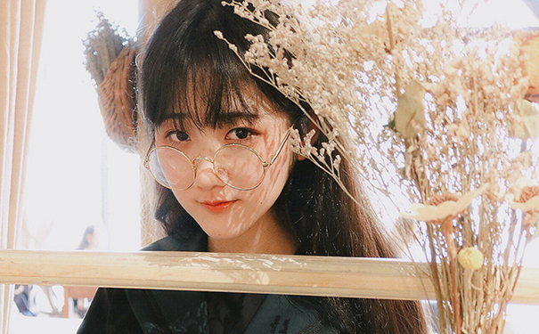 女性怎么胸部自检？自摸胸部有什么好处？[图]