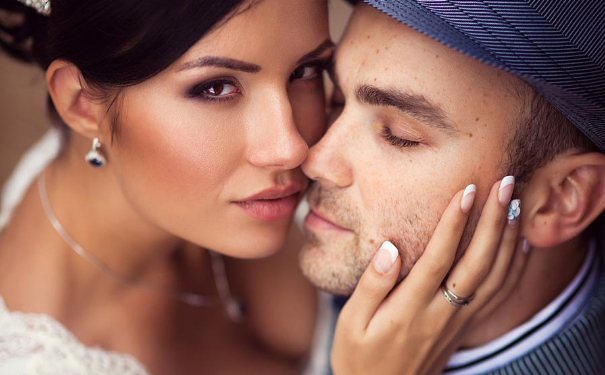 同房后白带粉色是怎么回事？同房后粉红色的分泌物怎么办？(1)