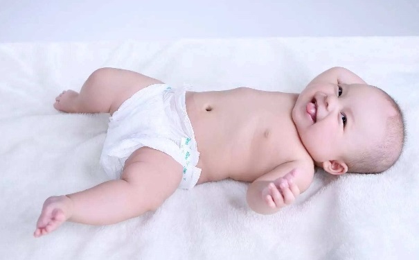 湿疹和痱子有什么不同？如何区分湿疹和痱子？[图]