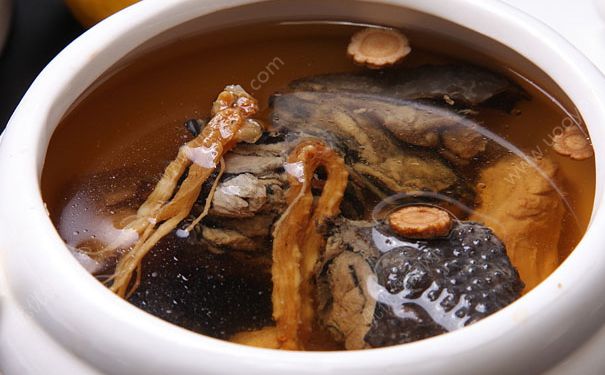 女人贫血吃哪些食物好？哪些食物可以补血？[图]