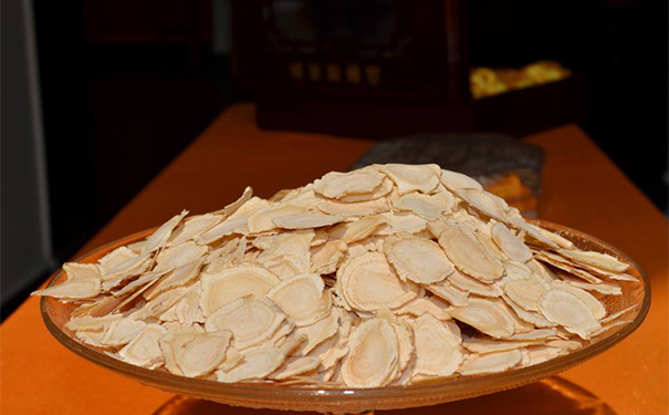 手脚冰凉吃什么食物好？手脚冰凉吃什么可以调理？[图]