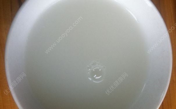 男孩靠肚皮注射米汤续命，米汤的营养价值有哪些？(4)