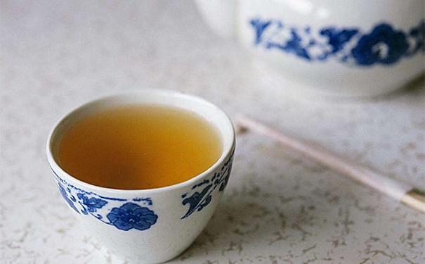 秋季吃哪些食物能护肝？养肝需要注意哪些事项？[图]